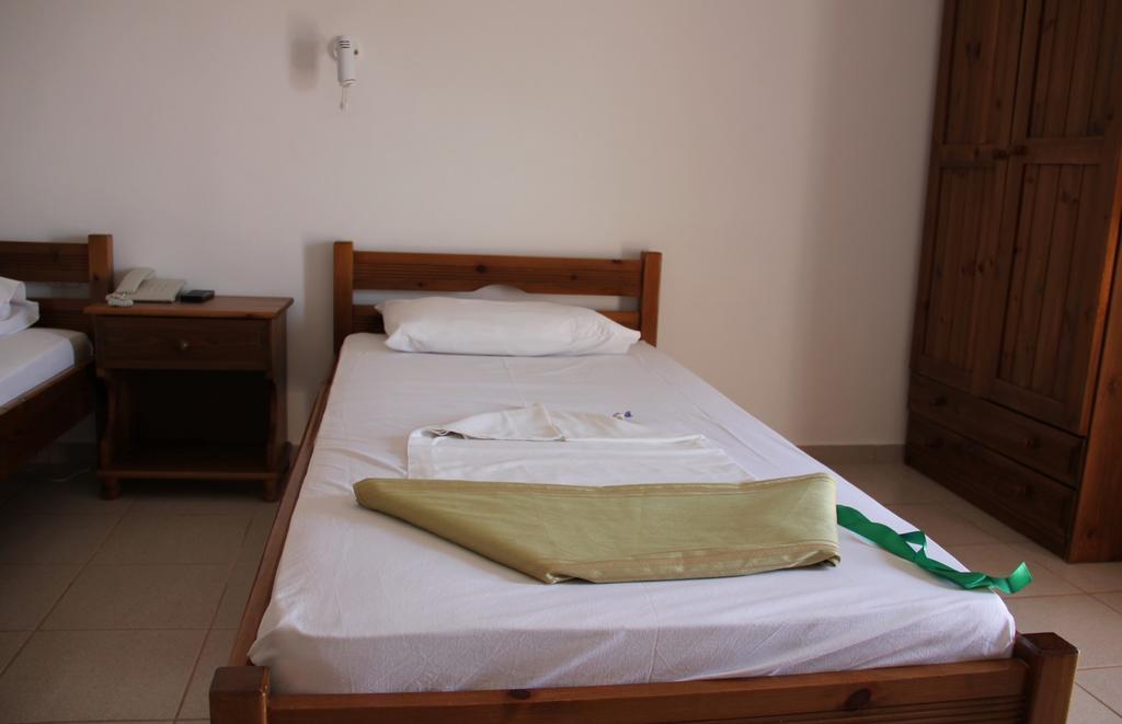 Maria Rooms Agia Ermioni Exterior photo